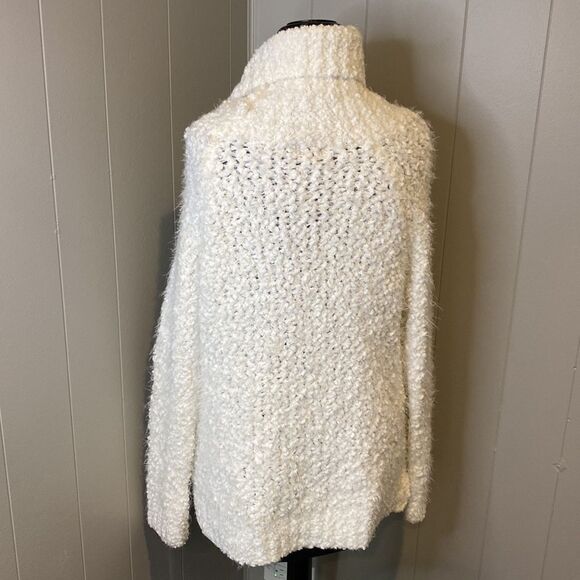 Pol Women’s Small Turtleneck Long Sleeve Sweater Popcorn Knit Distressed - Picture 4 of 6